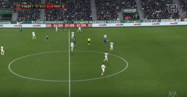 电讯报：由于过去两个赛季多次延迟开球，曼城被罚300万镑