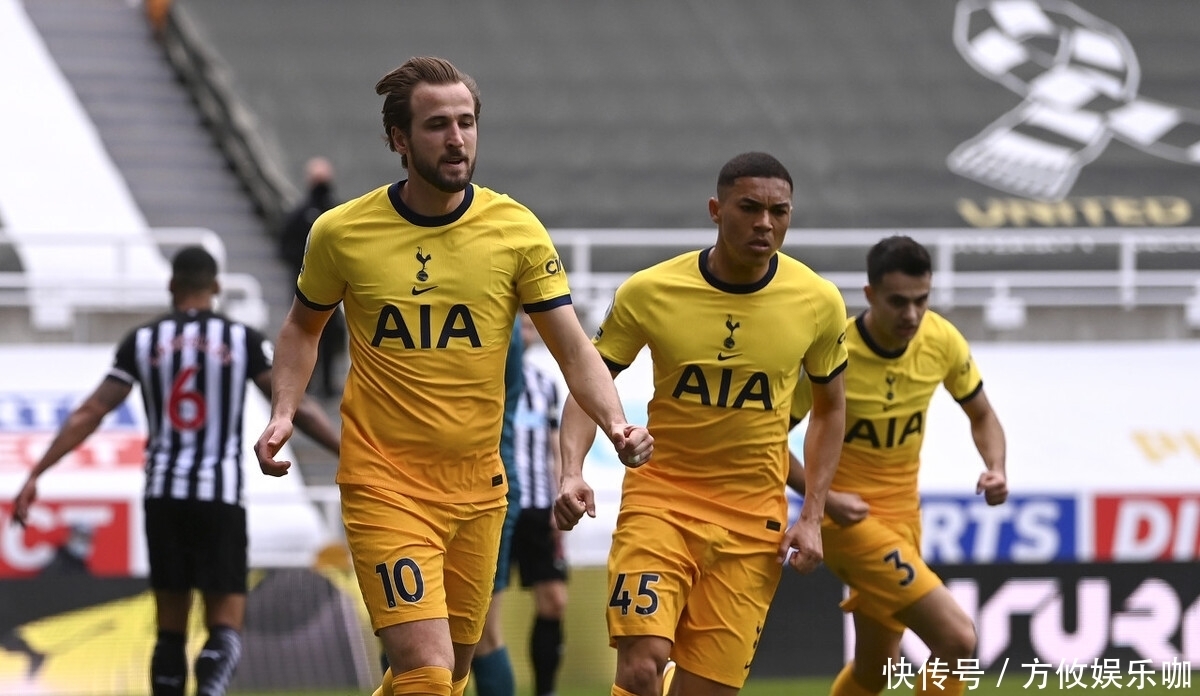 过去6场32+8+8！哈登三节空砍31+5+8，快船28分惨败，近10场仅1胜