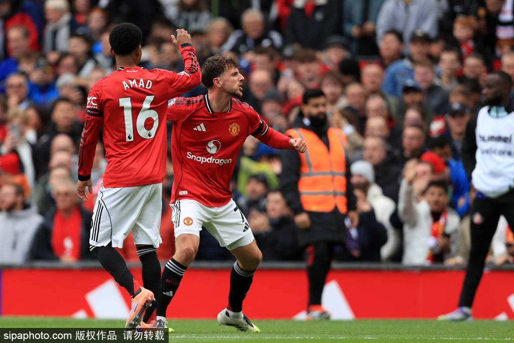 足球英超裁判再陷争议，赛后官方急发声明