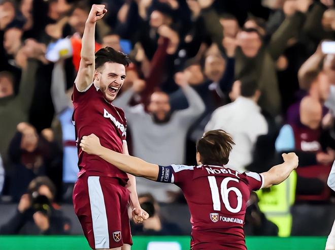 科莫5-1大胜都灵，阿达伊梅开二度，巴图里纳破门